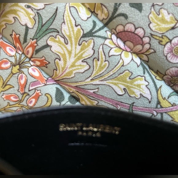 Saint Laurent Quilted Black Card Holder - Picture 7 of 13